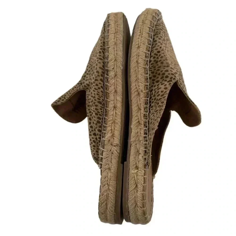 Universal threads womens espadrilles flats size 7 brown leopard slip on mules